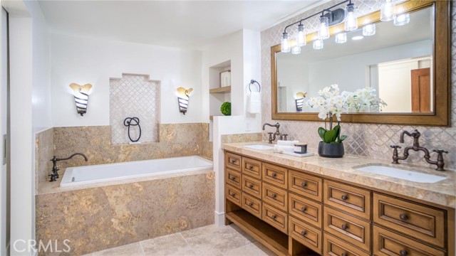 Detail Gallery Image 32 of 49 For 31423 Coast #51,  Laguna Beach,  CA 92651 - 3 Beds | 2 Baths