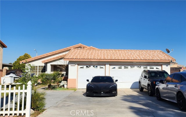 Detail Gallery Image 4 of 34 For 14449 Ivy St, Adelanto,  CA 92301 - 4 Beds | 2 Baths