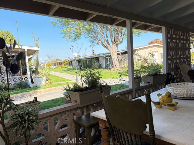 Detail Gallery Image 4 of 25 For 1340 Kenwood Rd M7-156j,  Seal Beach,  CA 90740 - 2 Beds | 1 Baths