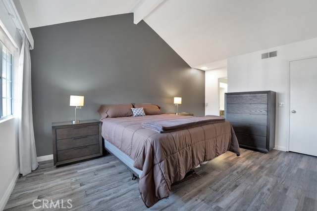 Detail Gallery Image 20 of 34 For 19431 Sherman Way #10,  Reseda,  CA 91335 - 2 Beds | 2/1 Baths