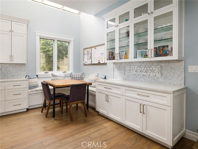 801 18th Street, Manhattan Beach, California 90266, 4 Bedrooms Bedrooms, ,4 BathroomsBathrooms,Residential,Sold,18th,SB24108757