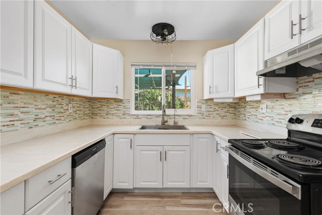 Detail Gallery Image 13 of 40 For 890 S Inez St. St, Hemet,  CA 92543 - 2 Beds | 2 Baths