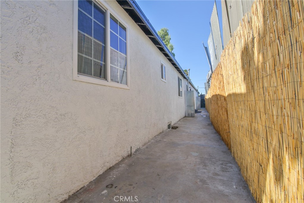 MLS #DW25270654 image #18