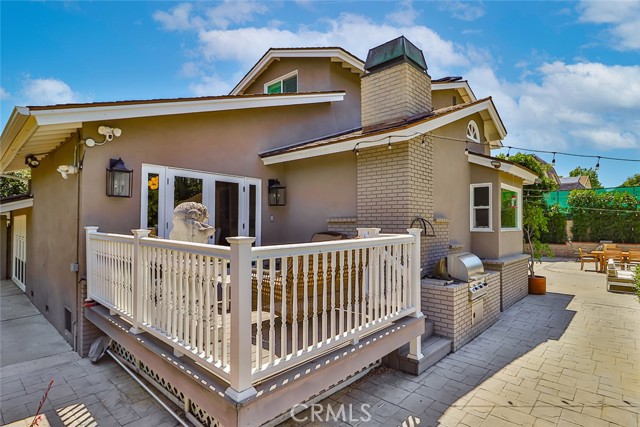 Detail Gallery Image 64 of 74 For 17141 Superior St, Northridge,  CA 91325 - 6 Beds | 4 Baths