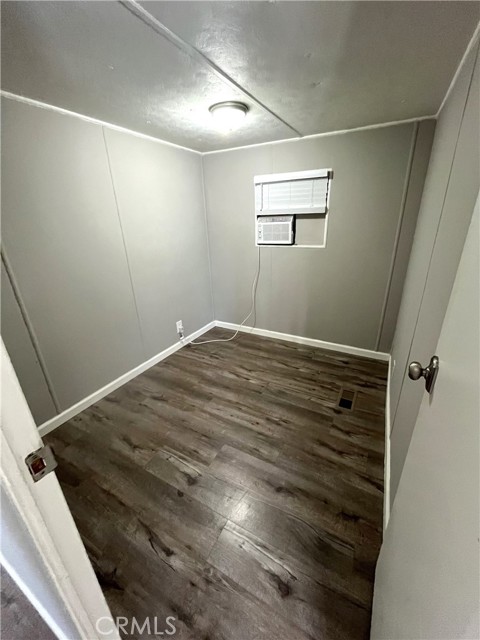 3700 Buchanan Street, Riverside CA: https://media.crmls.org/medias/f697a827-9850-4163-b776-560d4dae90b3.jpg