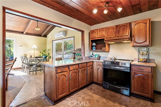 Detail Gallery Image 10 of 45 For 13401 Old Morro Rd, Atascadero,  CA 93422 - 3 Beds | 1 Baths