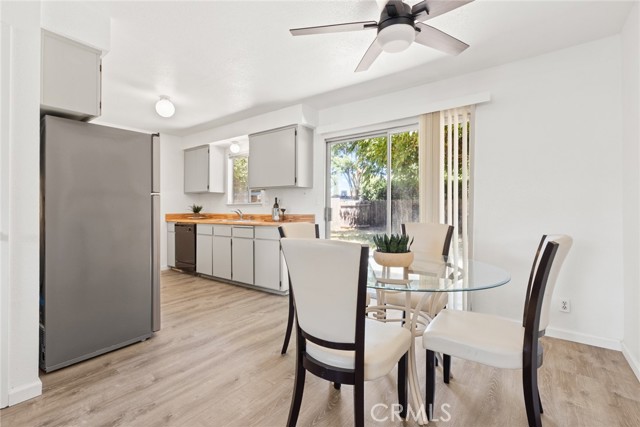 Detail Gallery Image 7 of 28 For 395 Gardenside Ct, Chico,  CA 95973 - 3 Beds | 2 Baths