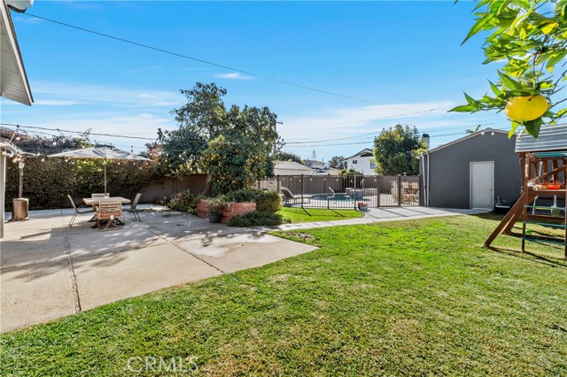 Detail Gallery Image 25 of 51 For 333 Walnut, Costa Mesa,  CA 92627 - 3 Beds | 2 Baths