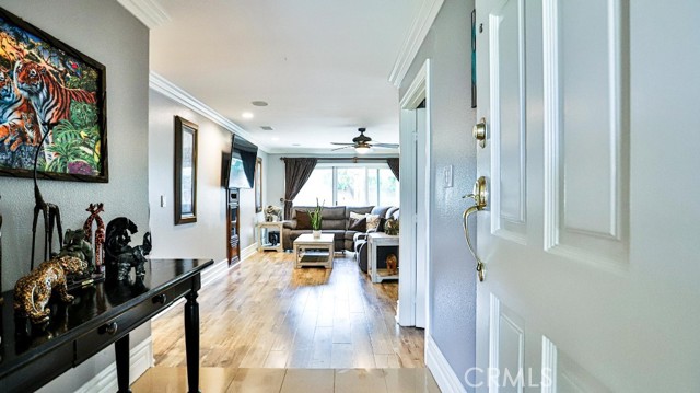 22941 Belquest Drive, Lake Forest CA: https://media.crmls.org/medias/f699c65f-4665-4a78-9147-bcf6cdc6025e.jpg