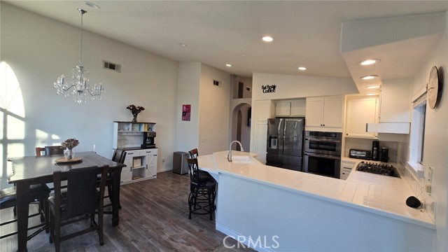 Detail Gallery Image 16 of 32 For 23770 Waterleaf Cir, Moreno Valley,  CA 92557 - 3 Beds | 2 Baths