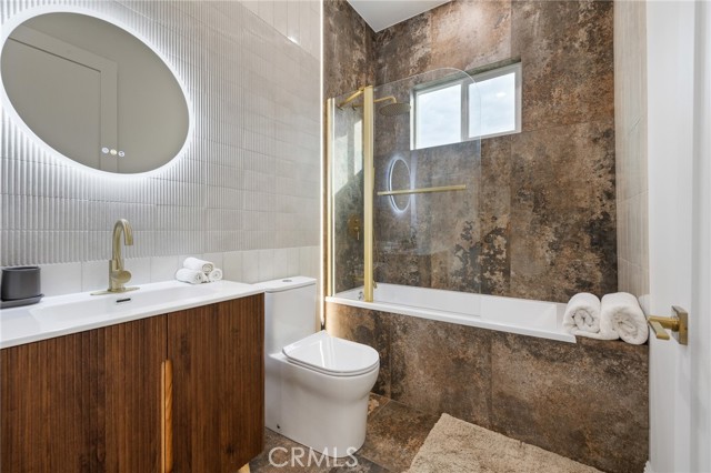 Detail Gallery Image 35 of 61 For 11410 Reseda Bld, Porter Ranch,  CA 91326 - 4 Beds | 3/1 Baths