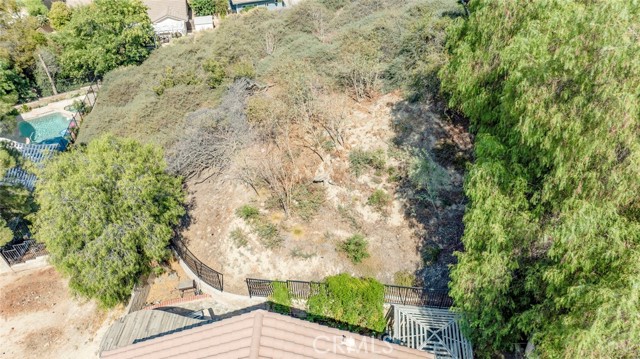 28741 Park Woodland Place, Saugus CA: https://media.crmls.org/medias/f69abd80-609f-48f4-856a-3d1918c55a80.jpg
