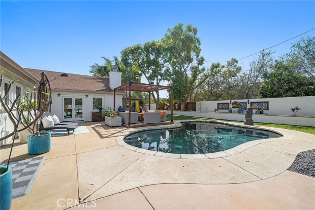 Detail Gallery Image 41 of 62 For 18642 Silver Maple, North Tustin,  CA 92705 - 4 Beds | 3 Baths