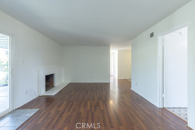 Detail Gallery Image 2 of 20 For 7451 Blackhawk, Buena Park,  CA 90620 - 3 Beds | 2 Baths