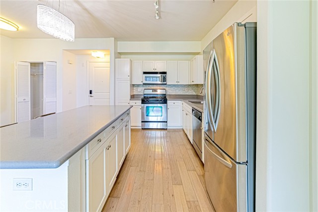 Detail Gallery Image 6 of 40 For 100 S Alameda St #307,  Los Angeles,  CA 90012 - 2 Beds | 2 Baths