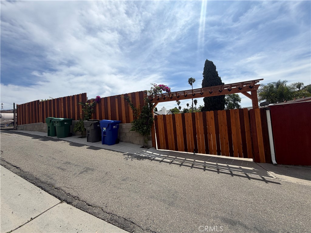 2801 College - photo 8