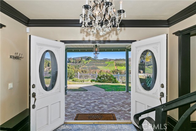 46366 Sandia Creek Drive, Temecula CA: https://media.crmls.org/medias/f69e8e9b-d024-4282-9e6d-3197f507df0d.jpg