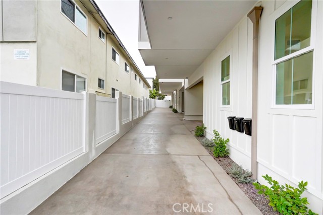 2412 Carnegie Lane, Redondo Beach, California 90278, 4 Bedrooms Bedrooms, ,3 BathroomsBathrooms,Residential,For Sale,Carnegie,SB24041163