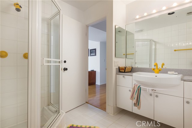 1315 Via Zumaya, Palos Verdes Estates CA: https://media.crmls.org/medias/f69f95eb-f653-45fe-a58a-0fc1c88d9bbb.jpg