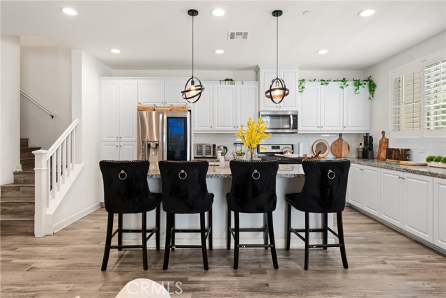 3645 E Delight Paseo, Ontario CA: https://media.crmls.org/medias/f6a05e96-ba89-4603-814a-00050b967bde.jpg