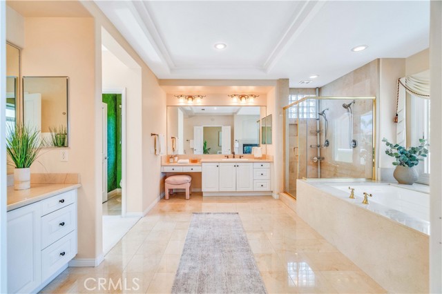 48 Via Porto Grande, Rancho Palos Verdes CA: https://media.crmls.org/medias/f6a08fd6-a06c-40b3-a4c3-734af80d68c4.jpg