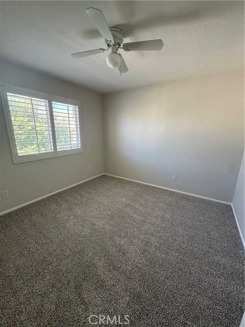 1402 Sutherland Drive, Riverside CA: https://media.crmls.org/medias/f6a100c1-4e18-4050-b8b2-cf775a0639b3.jpg