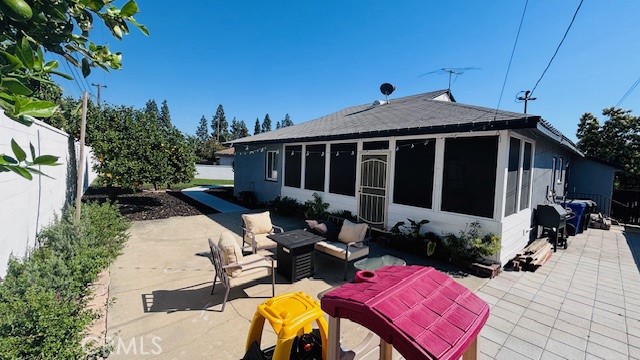 Detail Gallery Image 6 of 19 For 5244 Yale St, Montclair,  CA 91763 - 3 Beds | 2 Baths