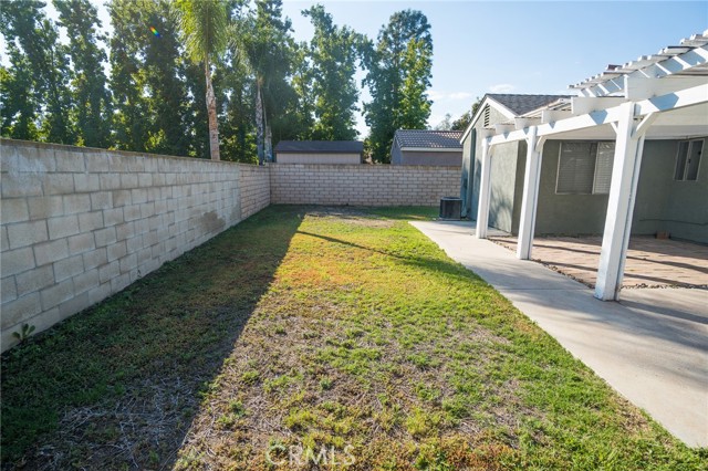 Detail Gallery Image 17 of 23 For 12509 Pistache St, Rancho Cucamonga,  CA 91739 - 3 Beds | 2 Baths