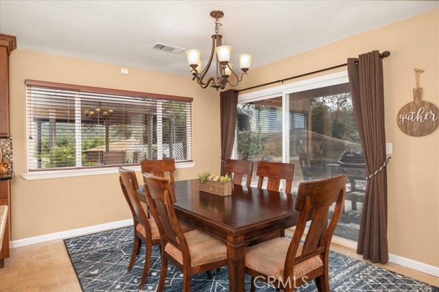 Detail Gallery Image 16 of 47 For 47527 Miami Highlands Dr, Oakhurst,  CA 93644 - 4 Beds | 2/1 Baths