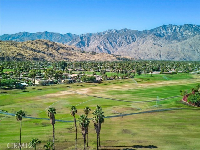 6054 Montecito Drive, Palm Springs CA: https://media.crmls.org/medias/f6a369ec-d684-42d3-b0ca-8049510f8da1.jpg