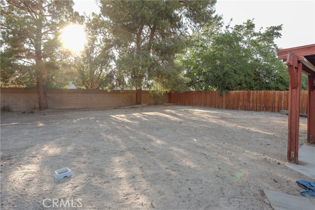 44827 Rock Island Drive, Lancaster CA: https://media.crmls.org/medias/f6a371b0-5332-4c48-bf24-b5b45a961535.jpg