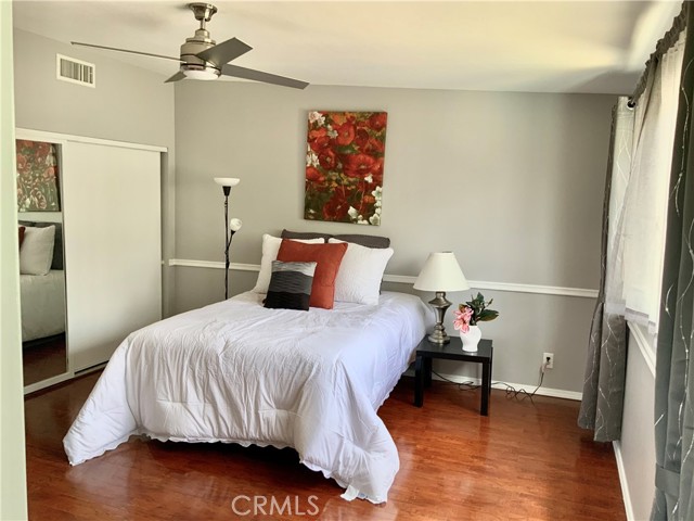 Detail Gallery Image 25 of 45 For 9917 Independence Ave #C,  Chatsworth,  CA 91311 - 2 Beds | 2 Baths