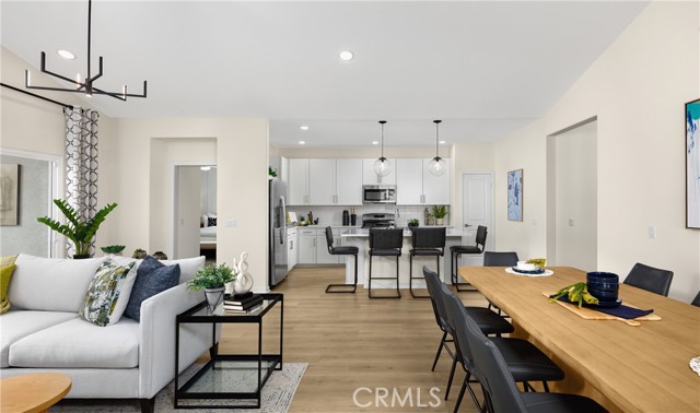 Detail Gallery Image 8 of 21 For 3425 Kellie Ave, Rosamond,  CA 93560 - 4 Beds | 3 Baths