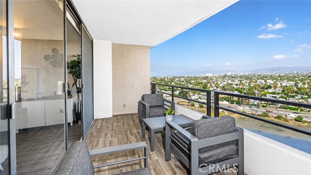 4265 Marina City Drive, 811 photo 12
