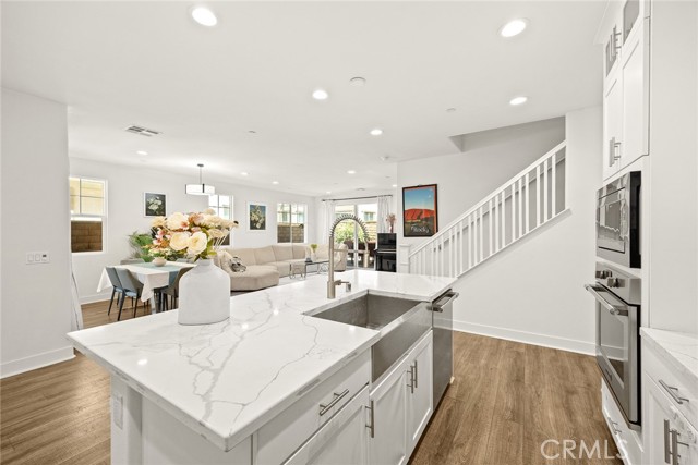 12260 Chorus Drive, Rancho Cucamonga CA: https://media.crmls.org/medias/f6a77c38-cdb3-4911-a56a-68251cb221c7.jpg