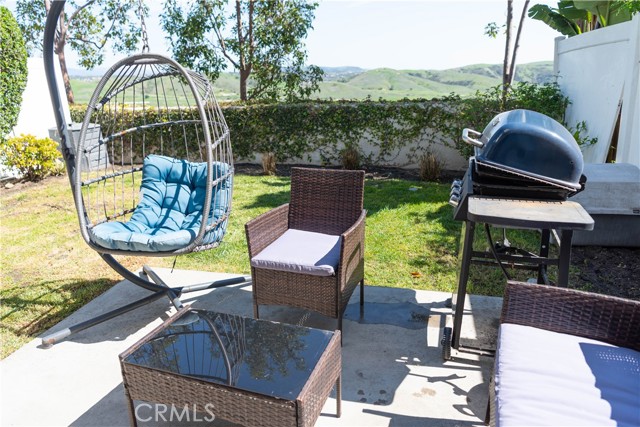 27872 Aberdeen, Mission Viejo CA: https://media.crmls.org/medias/f6a9267a-7b70-4e25-88f0-787f6082ee88.jpg