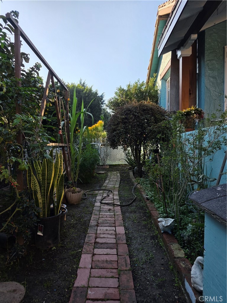 MLS #CV25265028 image #15