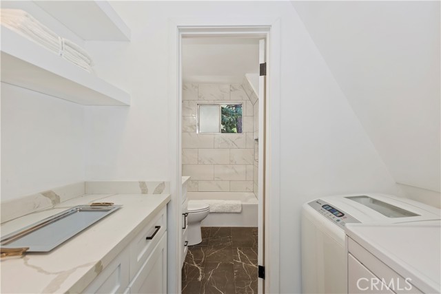 Detail Gallery Image 12 of 31 For 323 Mittry Ln, Lake Arrowhead,  CA 92352 - 3 Beds | 2 Baths