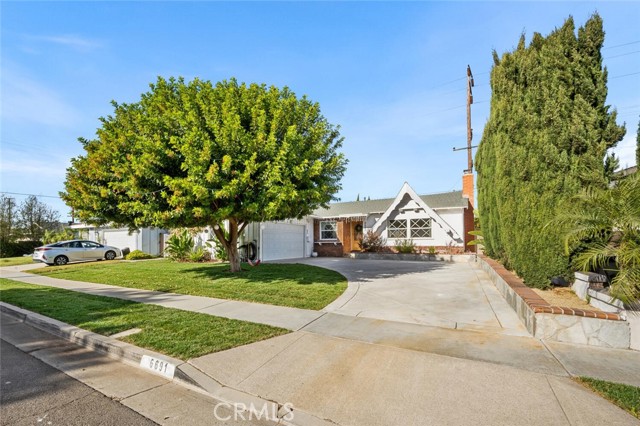 Detail Gallery Image 1 of 30 For 6691 Walton Dr, Huntington Beach,  CA 92647 - 3 Beds | 2 Baths