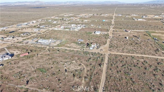 Detail Gallery Image 9 of 9 For 111 Rochester, Phelan,  CA 92371 - – Beds | – Baths