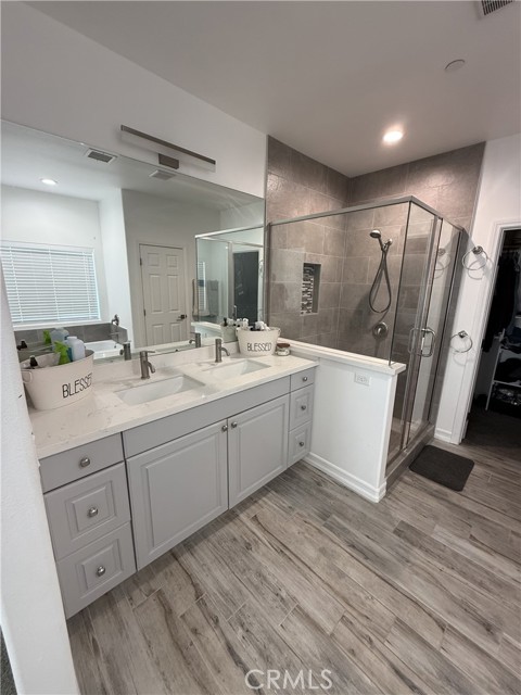 Detail Gallery Image 5 of 11 For 9591 Burbank Road, Phelan,  CA 92371 - 4 Beds | 2/1 Baths