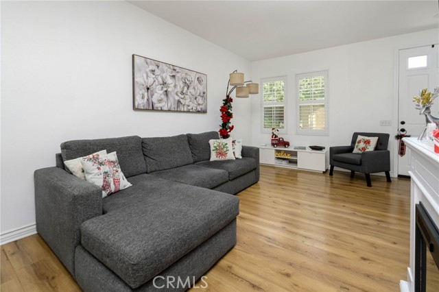 Detail Gallery Image 10 of 45 For 22909 Serra Dr, Carson,  CA 90745 - 3 Beds | 3 Baths