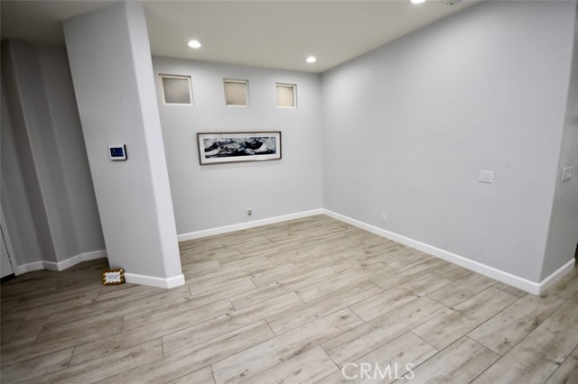 Detail Gallery Image 33 of 51 For 26 Santa Catalina Aisle, Irvine,  CA 92606 - 4 Beds | 2/1 Baths