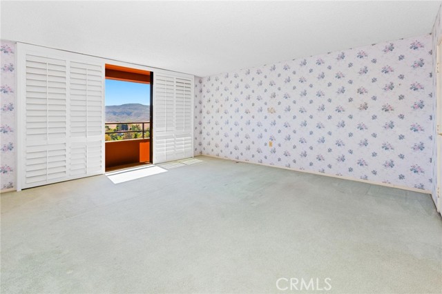 24055 Paseo Del Lago, Laguna Woods CA: https://media.crmls.org/medias/f6abf68a-03cf-415b-88e4-d9380a5404a9.jpg