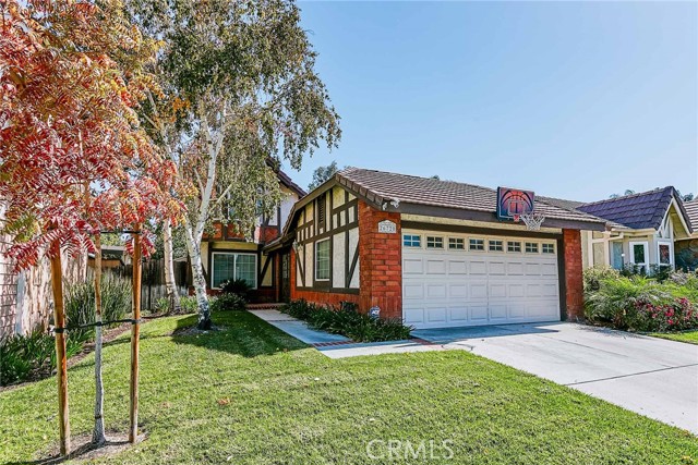26720 Pamela Dr, Canyon Country, CA 91351
