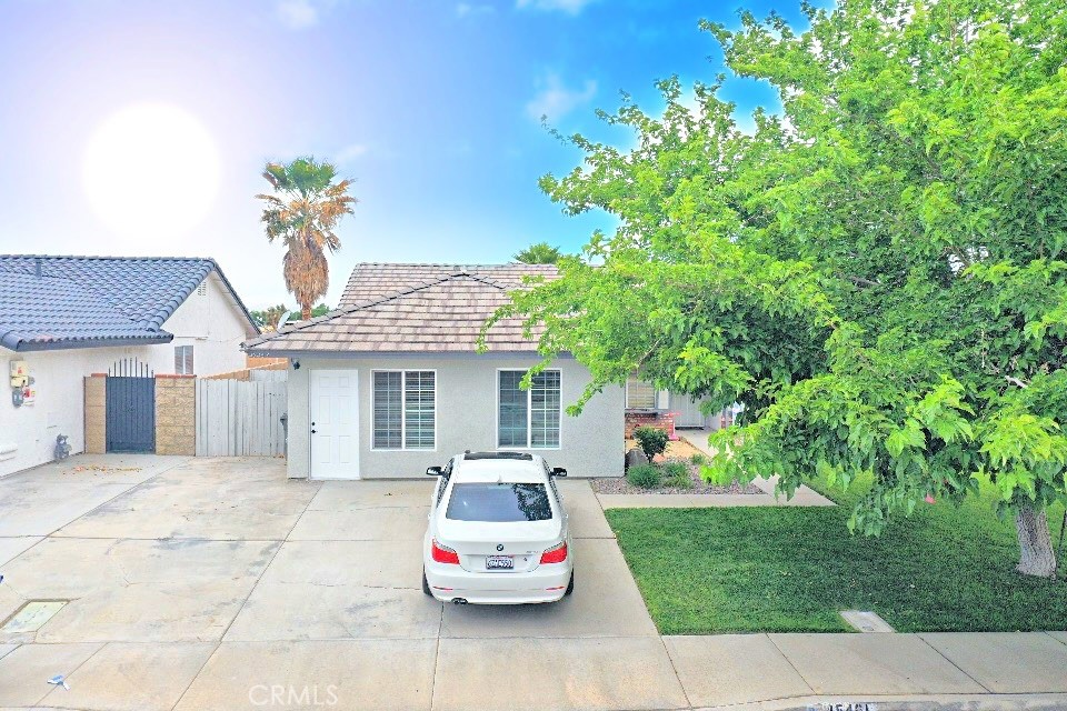 45463 17th Street E