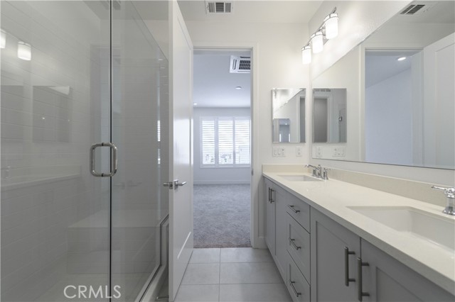 Detail Gallery Image 14 of 24 For 210 Abacus, Irvine,  CA 92618 - 3 Beds | 3/1 Baths