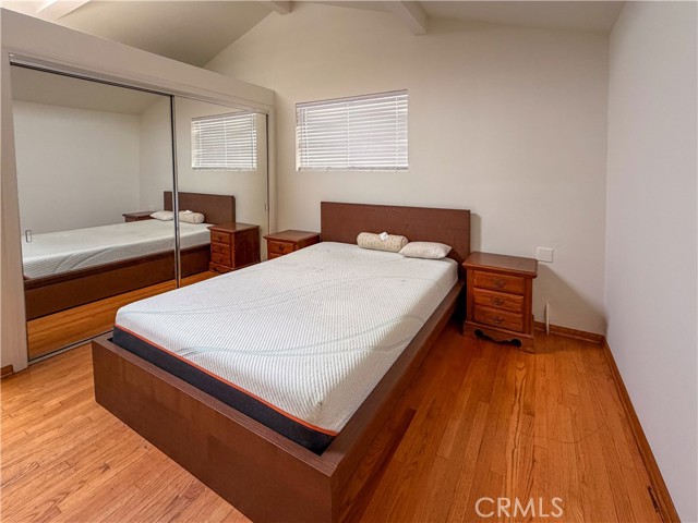 Detail Gallery Image 6 of 13 For 13459 Erwin St, Valley Glen,  CA 91401 - 0 Beds | 1 Baths