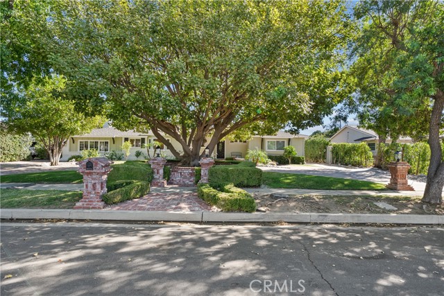 Detail Gallery Image 6 of 57 For 10132 Wish Ave, Northridge,  CA 91325 - 4 Beds | 3 Baths