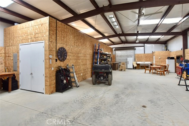 50645 Lockwood Road, Lockwood CA: https://media.crmls.org/medias/f6adb4fd-98d0-44b7-8abc-6bcc22277b67.jpg